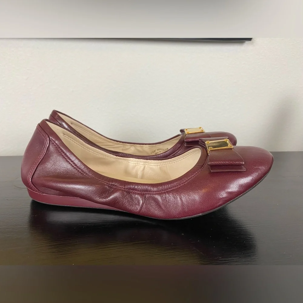 Coke Haan Bow Flats Leather New! 7.5 Burgundy